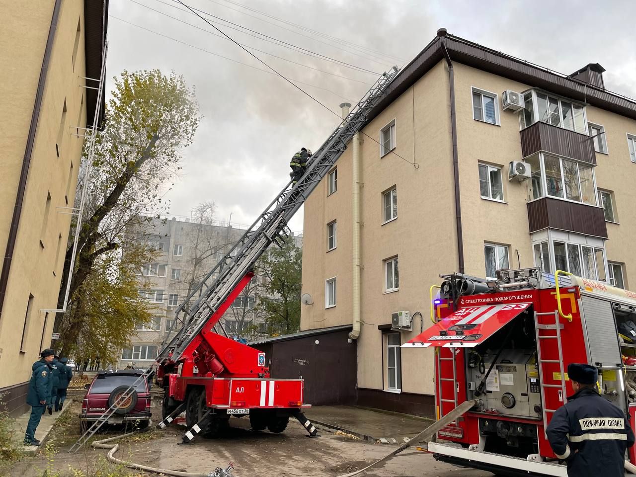 Ликвидирован пожар в многоквартирном доме в Воронеже